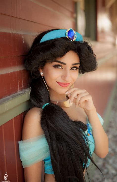 Jasmine Red Outfit Disney Princess Dresses Beautiful Girl Makeup Princess Cosplay