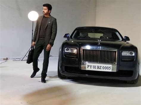 Thalapathy Vijay Rolls Royce Video Thalapthy Vijay Takes His Swanky