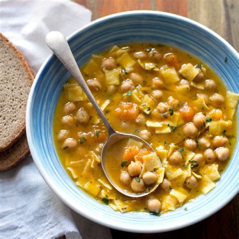 BUONTAGLIATI CON MINESTRA DI ZUCCA E CECI - Luciana ...