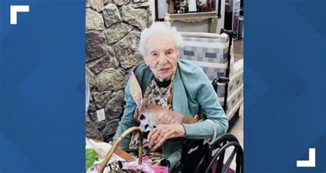 this little rock woman just turned 104 years old sharehappiness news