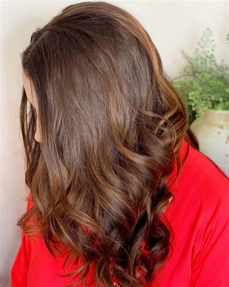 14 Stunning Examples Of Chestnut Brown Hair Hairstyles Vip
