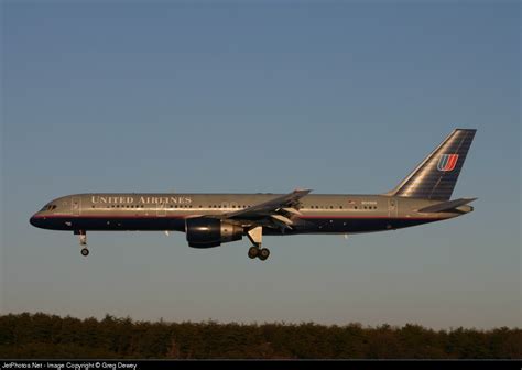 N545ua Boeing 757 222 United Airlines Greg Dewey Jetphotos