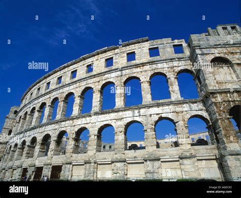 Croatia Istria Pula Pula Arena Roman Amphitheatre Stock Photo Alamy
