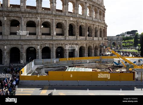 Colosseum Rome Italy 04062019 New Metro Line C Building Fori