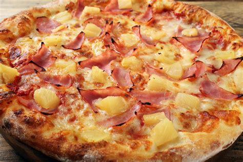 Alleged Inventor of Controversial 'Hawaiian' Pizza Dies in Canada - NBC ...