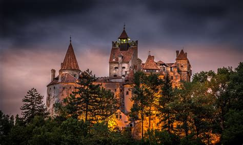 Top 8 Coolest Castles In Europe For A Fairytale Getaway 2021