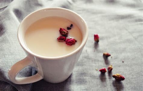 Hot Tea Recipes To Beat The Cold Weather