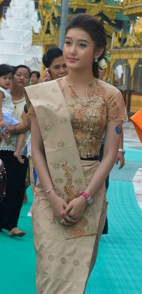 40 Myanmar Traditional Dress For Wedding Day Fashion 2d