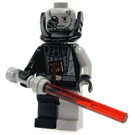 Lego Lego Star Wars Battle Damaged Darth Vader Minifigue No Packaging