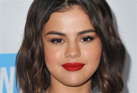 Selena Gomez Just Debuted An Edgy New Undercut Beautycrew