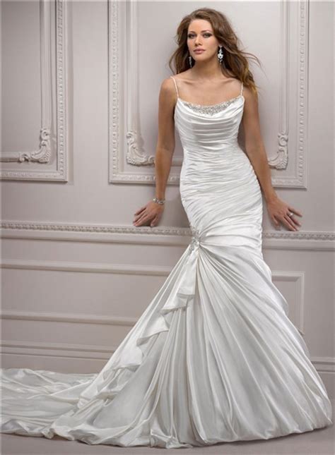 Designer crystal mermaid wedding dresses nz. Trumpet/ Mermaid Spaghetti Strap V Back Ruched Satin ...