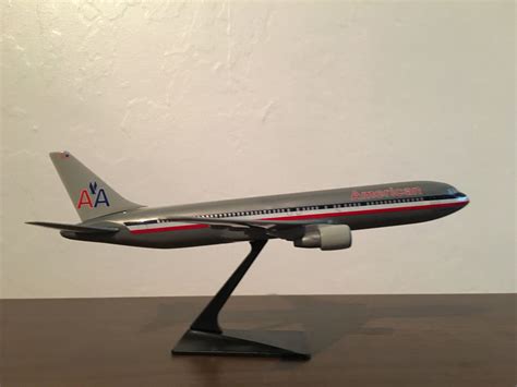 American Airlines Boeing 767 300 Model Aeroplane Old Aa Liveryplastic