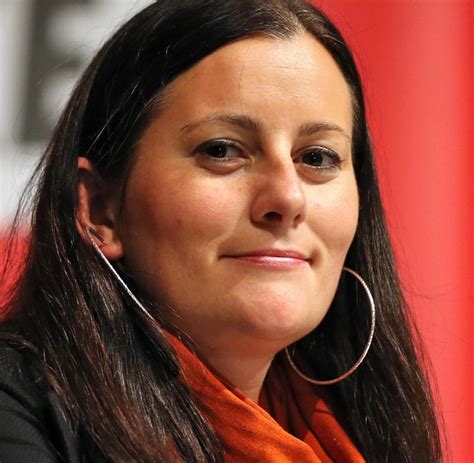 Follow jung & naiv to never miss another show. Linkspartei: Der rasante Aufstieg der Wagenknecht ...