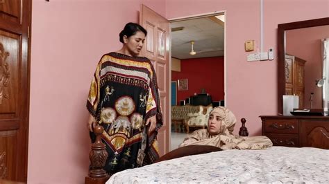 We don't have a biography for raja azura. Uyaina Arshad dan Raja Azura (BTS) - YouTube