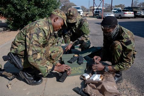 dvids images u s and botswana forces train for night time missions [image 29 of 30]