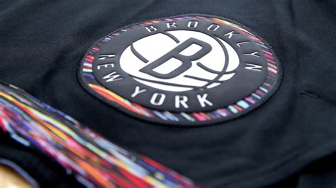 Taking visual cues from the legendary artist, the jersey arrives in the nba franchise's signature black and white color scheme with a basquiat twist. The Brooklyn Nets dropped their Biggie-inspired "City ...