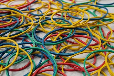 16 Clever Uses for Rubber Bands