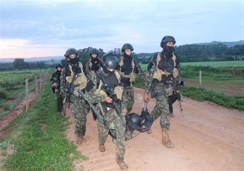 Comando De Operações Especiais Realiza Adestramento Conjunto Em Goiás