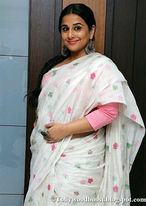 Glamorous Indian Queen Vidya Balan Stills In White Saree Indian Saree