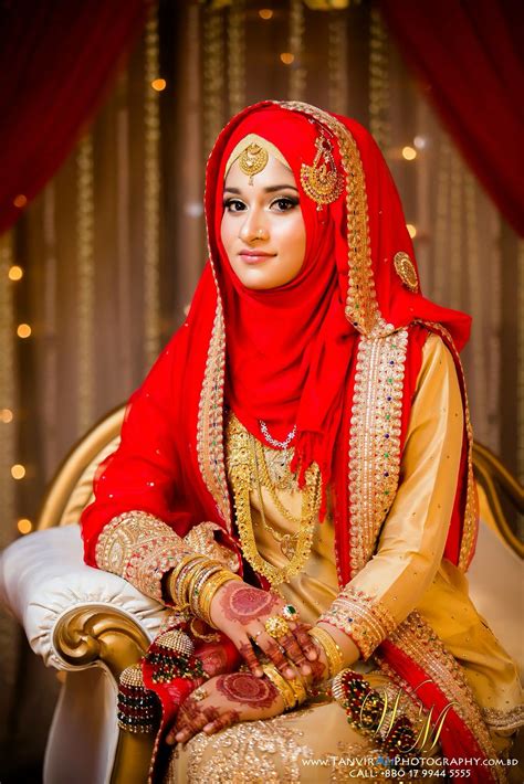 Red Hijabibride Southasianbride இ Hijabi South Asian Brides Muslim