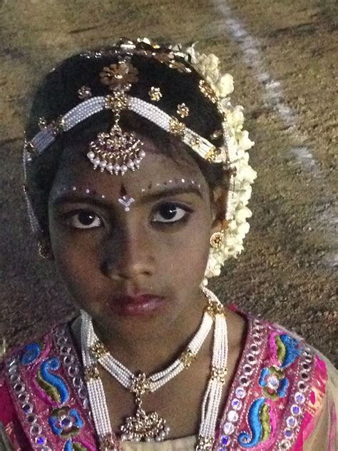 Tamil Nadu Traditional Dress Traditional Dresses Indian Face Tamil Nadu