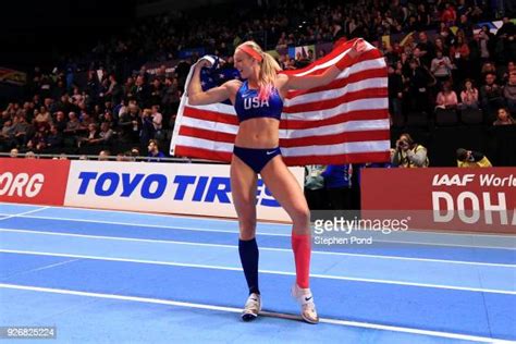 Womens Pole Vault Photos And Premium High Res Pictures Getty Images