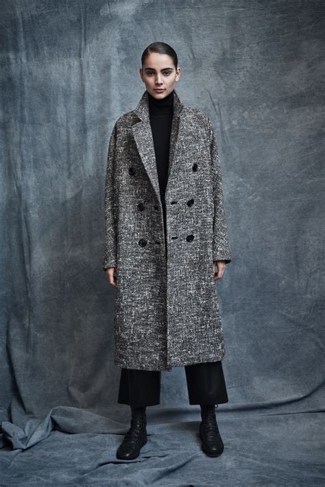 Max Mara Atelier Fall 2020 Ready To Wear Collection Vogue