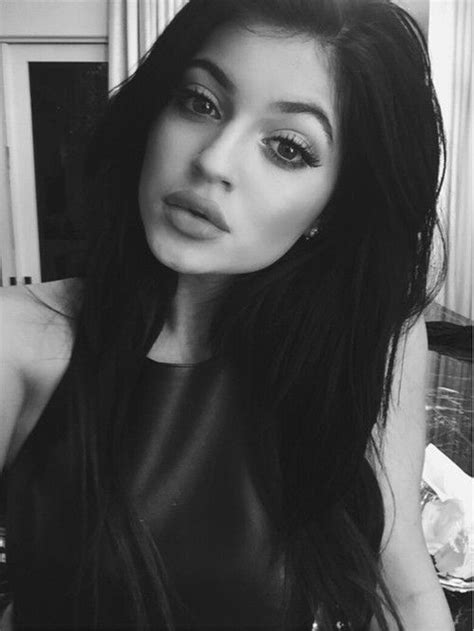 Kylie Jenner Black And White Celebrities Beautiful Hot Celebs Kylie