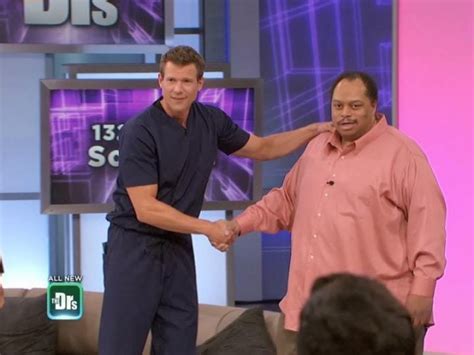 The Man With The 132 Pound Scrotum Shows Off Regular Sized Scrotum The Hollywood Gossip