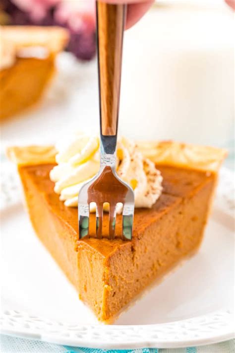 The Perfect Pumpkin Pie Recipe By Sugar And Soul