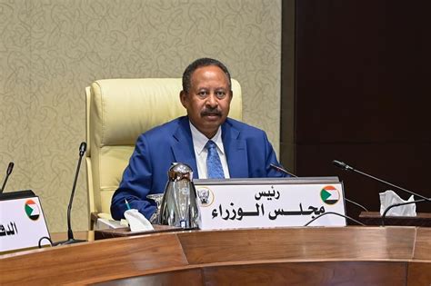 أشاد وزير شئون مجلس الوزراء السوداني السفير عمر بشير مانيس، بالدور الذي ظلت تضطلع به القوات النظامية في حفظ وتعزيز الأمن في السودان. مجلس الوزراء السوداني يصدر بياناً حول رفع اسم السودان من ...