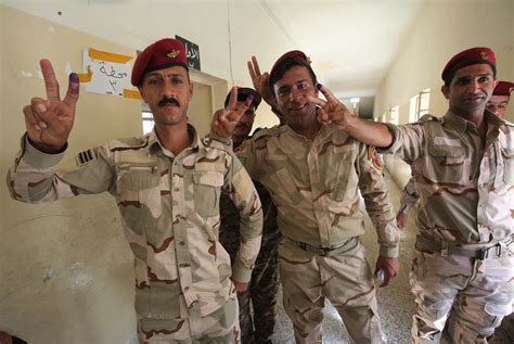 صور قوات الجيش العراقى تشارك بكثافة فى أول انتخابات برلمانية بعد هزيمة داعش اليوم السابع