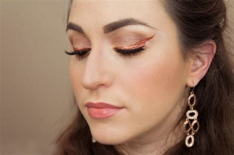 Rose Gold Liner Look Via Wake Up For Makeup Bold Makeup Eye Makeup