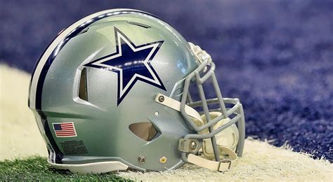 BREAKING: Dallas Cowboys Cut Veteran Wide Receiver In Shocking Roster