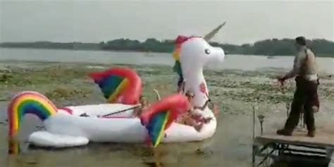 Cops Rescue Women After Their Unicorn Pool Float Got Stuck In Weeds