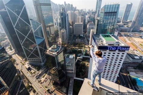 Daredevil Duo Climb Hong Kong S Highest Buildings To Capture Incredible Photographs