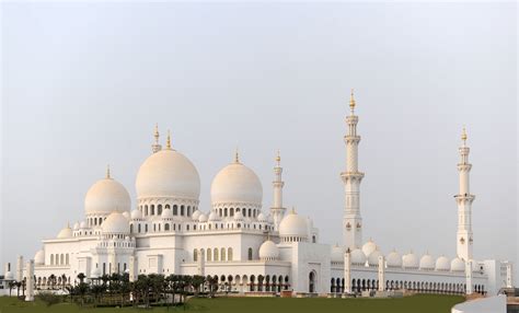 5 Facts About Sheikh Zayed Grand Mosque Experience Abu Dhabi