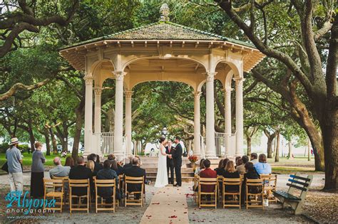 Traditions like the outdoor wedding drive the fancy around town: 10 Affordable Charleston Wedding Venues | Budget Brides