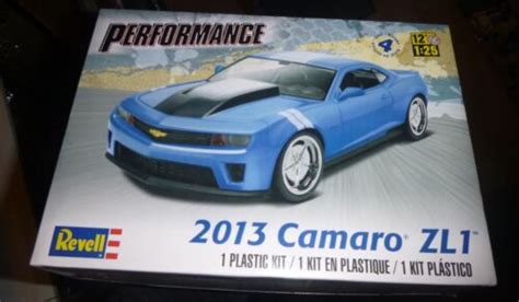 Revell 85 4370 2013 Chevy Camaro Zl1 125 Kit Model Car Mountain Fs Ebay