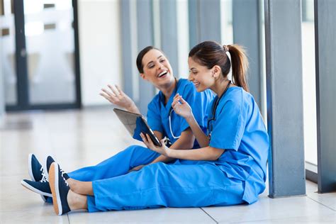 10 Countries With The Highest Registered Nurse Salaries In The World