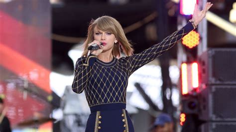 Why Taylor Swift Pulled All Her Music From Spotify Good Morning America
