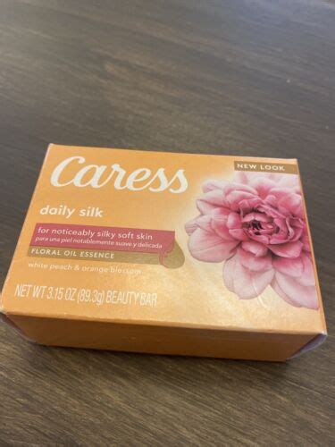 Caress Daily Silk White Peach And Orange Blossom Floral Bath Bar Soap 3