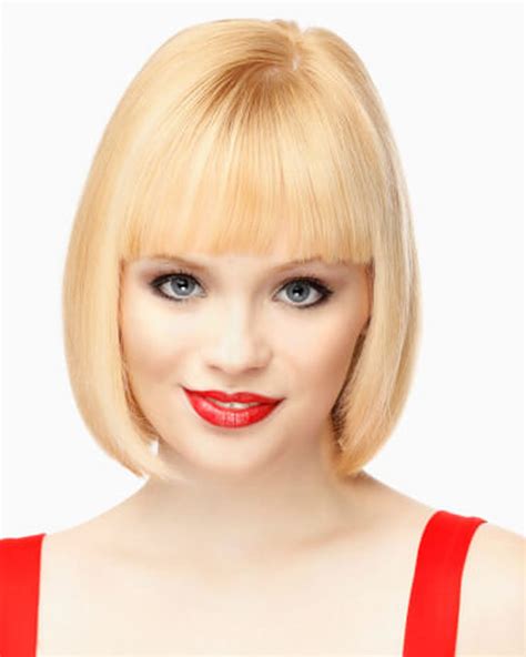 Cool 21 Best Short Layered Haircuts With Bangs