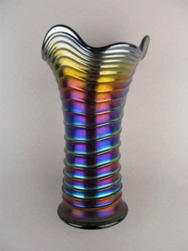 Ripple By Imperial Glorious Purple Carnival Glass 8 5 Standard Base Vase Ebay Carnival