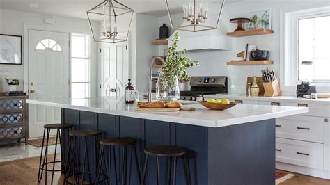 Interior Design — An Old House Gets A Total Overhaul