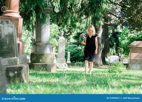 Walking In Cemetery Stock Image Image Of Death Woman 41699551