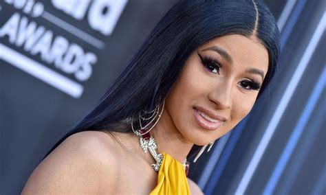 I Just Wanted Sex Cardi B Reacts To Vacation With Offset Despite