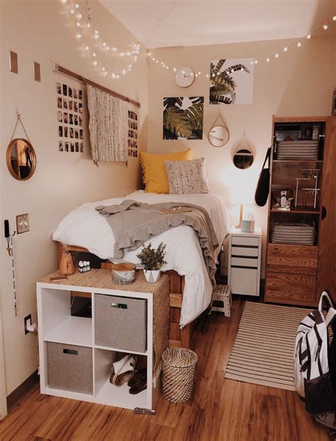 20 items every guy needs for his dorm home interior ideas