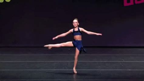 21 Satisfying Moments Every Dancer Lives For Dance Moms Maddie Dance Moms Dance