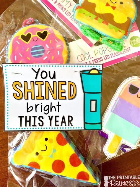 It has gone by so quickly. Easy End of the Year Gifts for Students {FREE Gift Tags ...